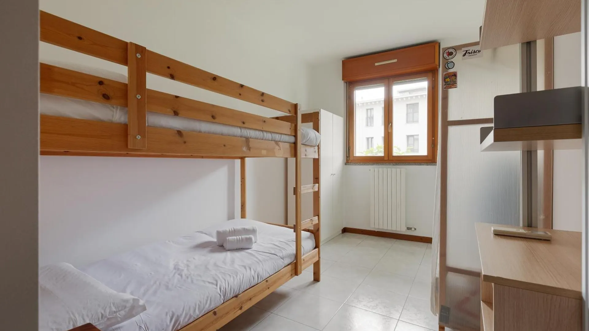 Milano Rogoredo Balcony Apartment X6 Italy